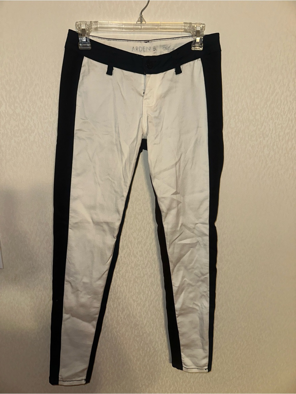 Arden B women’s Two-Tone Black & White Slim Pants